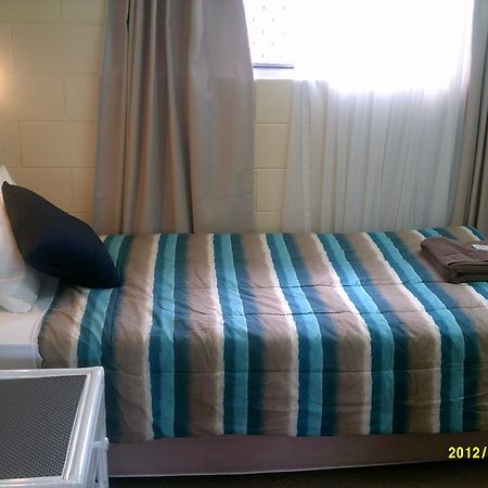 Caloundra City Centre Motel Екстер'єр фото