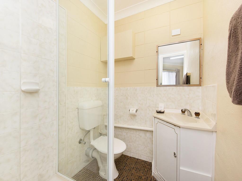 Caloundra City Centre Motel Екстер'єр фото